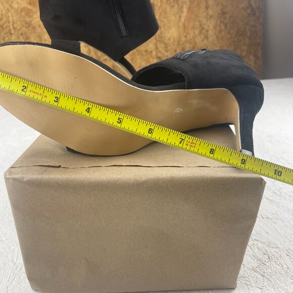 Elegant Black Lace-Up Heels - Picture 13 of 16